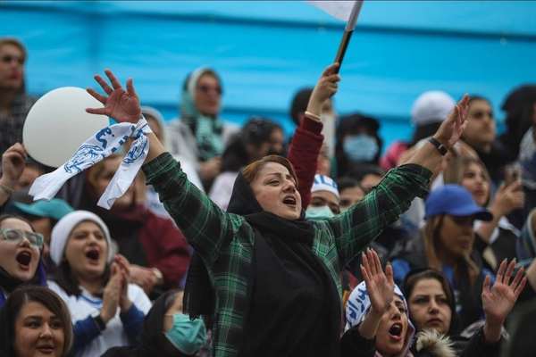 Iranian Malavan Soccer Club Requests Presence Of Women In Stadium
