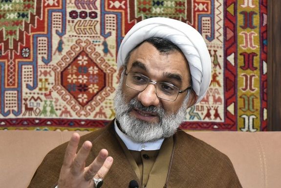 دبیر شورای عالی انقلاب فرهنگی: دانشجویان اخراجی آمریکایی را در دانشگاههای ایران میپذیریم