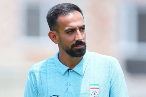 ایمان بهداری، مربی فوتبال پایه در اراک، به دست ماموران سرکوب به قتل رسید