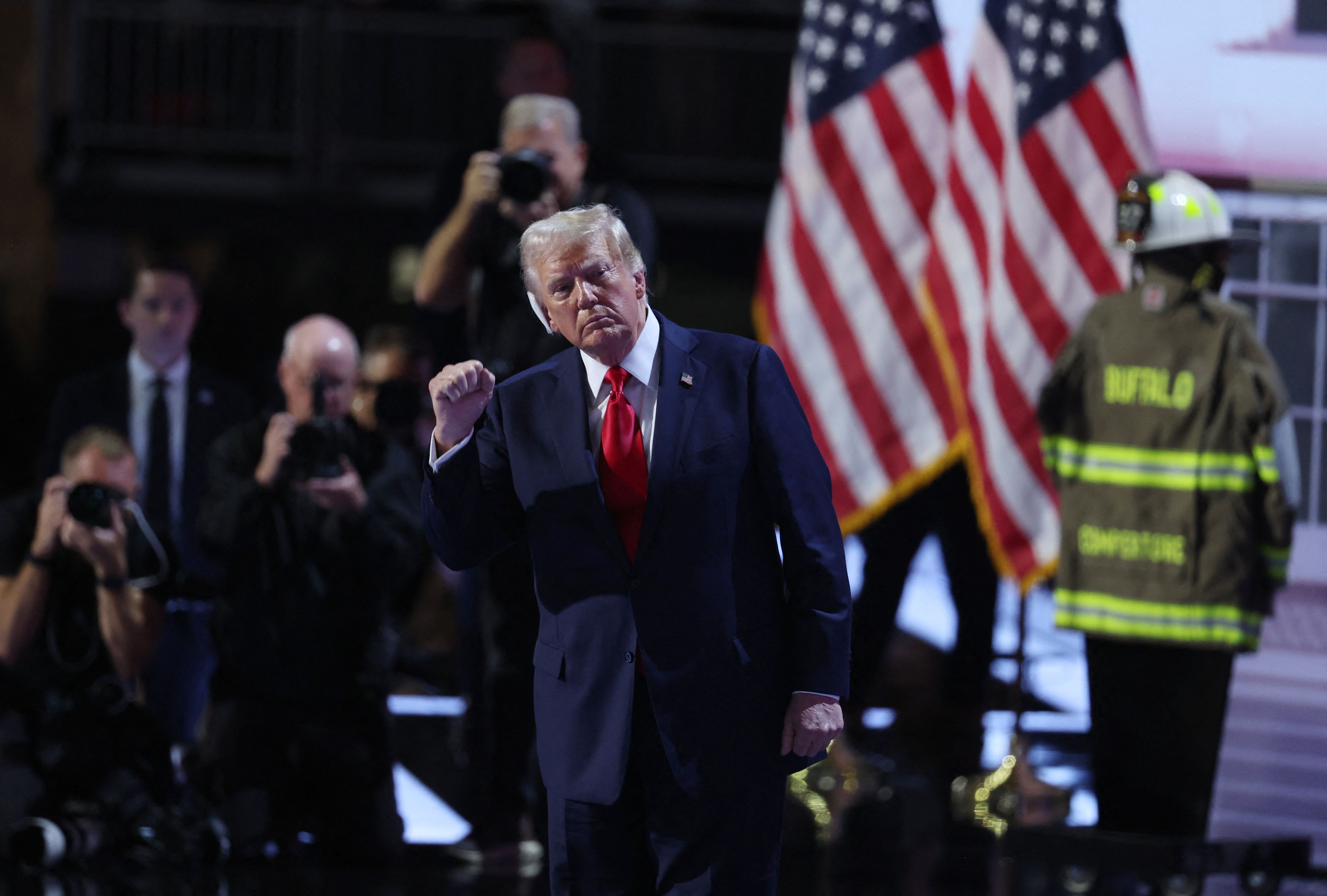 ترامپ: بدهی‌های ملی و هم‌زمان مالیات‌ها را کاهش می‌دهم