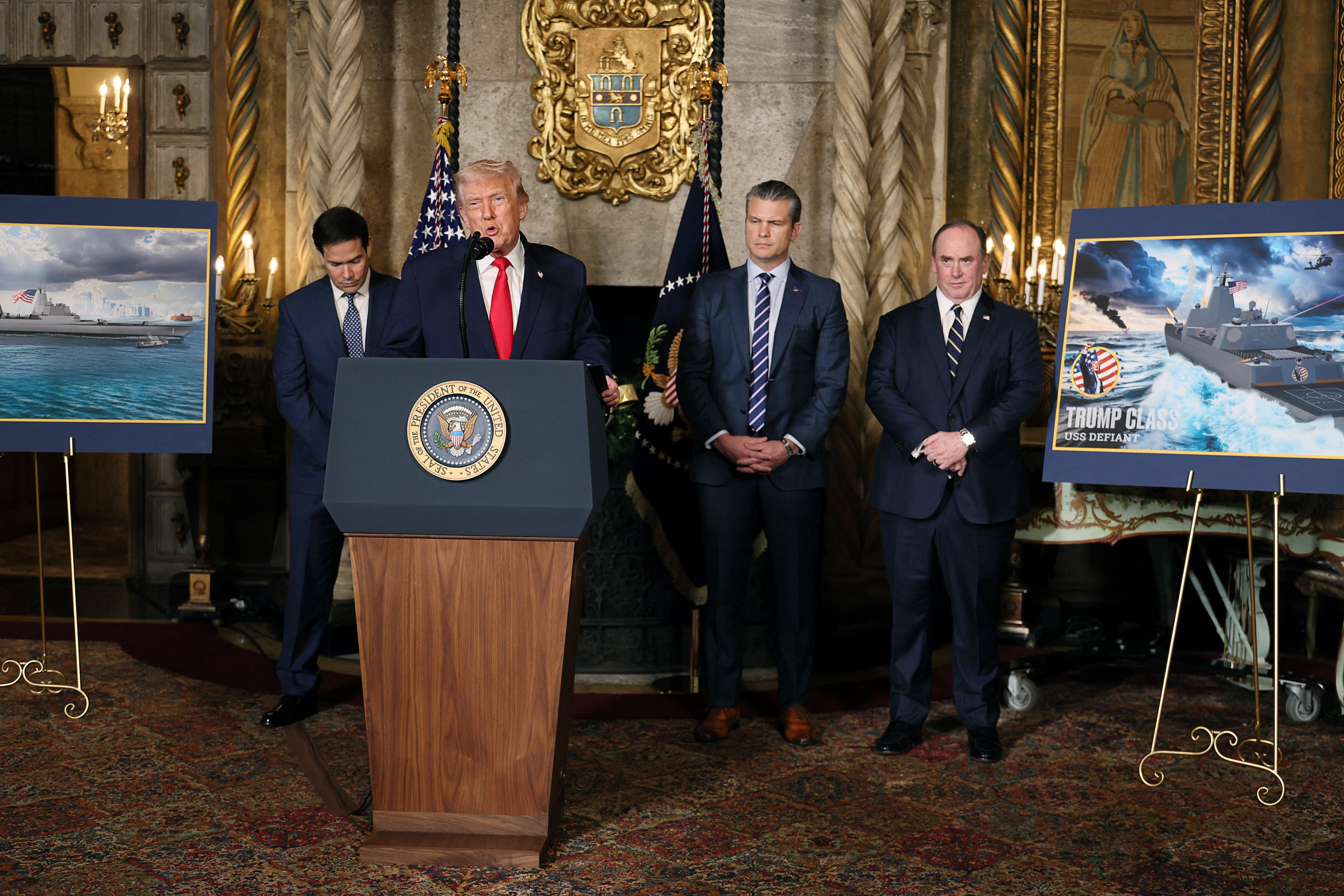 ترامپ: طرح ساخت دو ناو جنگی کاملا جدید برای نیروی دریایی تایید شد