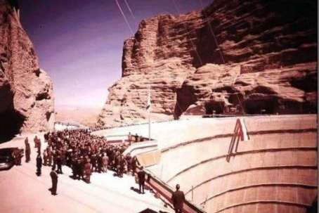 Mohammad Reza Shah inaugurating the Dez Dam built by American companies, southwestern Iran, 1963