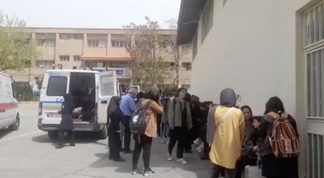 تداوم حملات شیمیایی به مدارس دخترانه تهران و چند شهر ایران