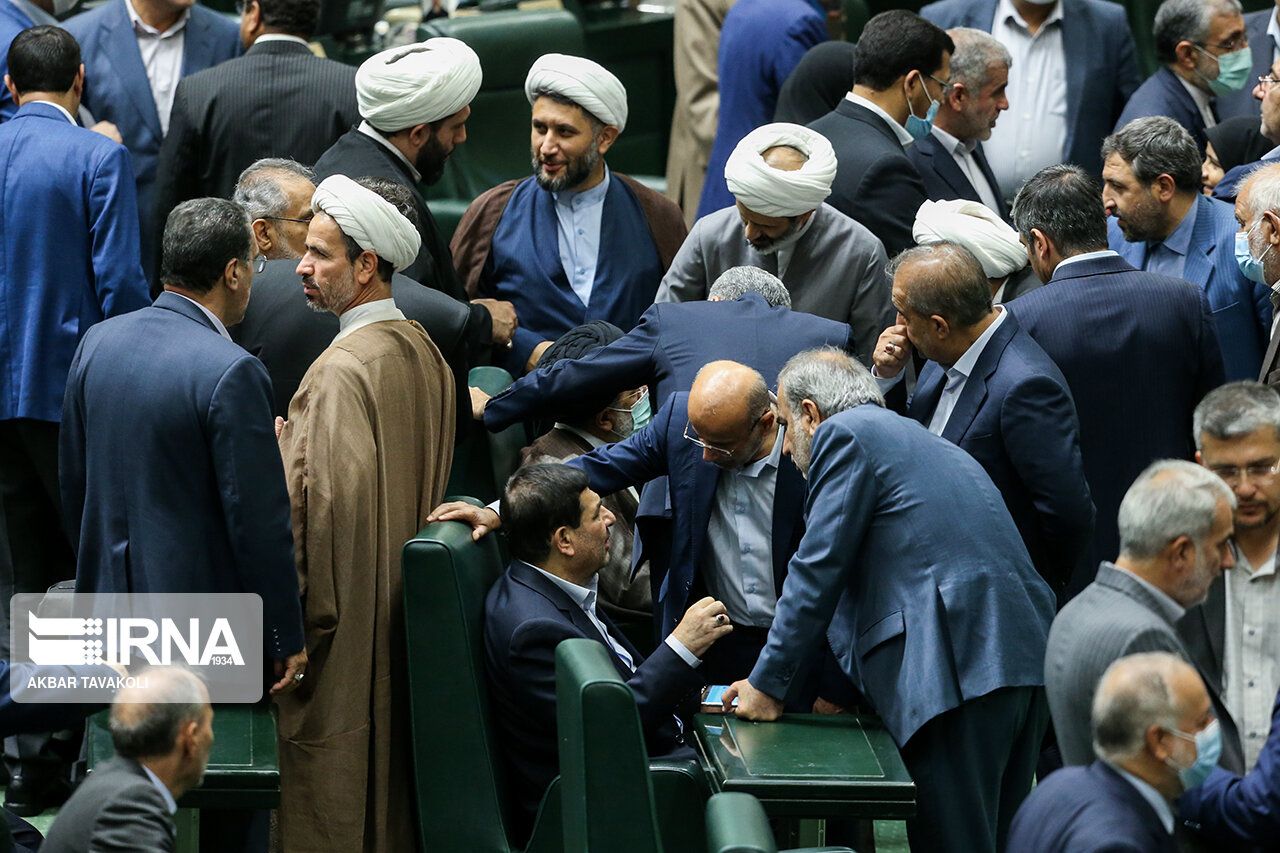 مجلس شورای اسلامی به محمدهادی زاهدی‌وفا به عنوان وزیر پیشنهادی کار رای اعتماد نداد