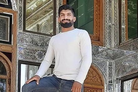 حساب توییتر ۱۵۰۰ تصویر: امین برزگر، کشتیگیر و دوست نوید افکاری از ۶ ماه پیش ناپدید شده