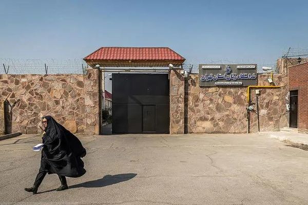 نامه زندانیان سیاسی زن به رییس قوه قضاییه: ما را در سیاهچالی از ظلم و تبعیض اسیر کردهاید