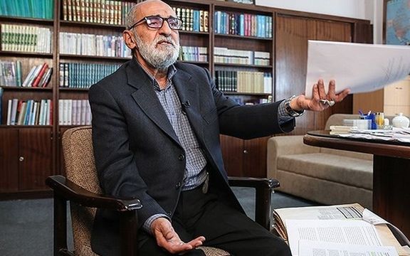 نماینده خامنهای در روزنامه کیهان: این مذاکرات راه به جایی نمیبرد