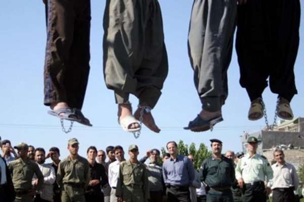 Iran publicly executes man on alleged murder charges