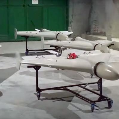 "فوكس نيوز": طهران تنشر مسيّراتها في وضع هجومي تحت غطاء مناورة مشتركة مع روسيا