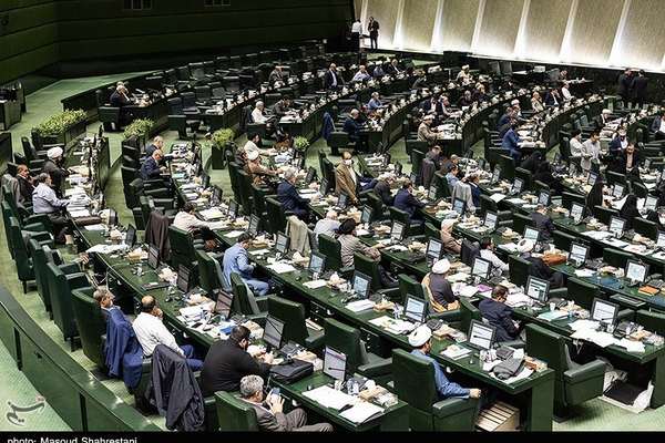 Commotion In Iran’s Parliament Over School Poisoning Attacks