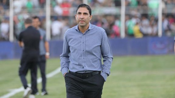 تصمیم هیات مدیره پرسپولیس؛ هاشمیان بازی ذوبآهن هم هست، مذاکره با اوسمار ادامه دارد