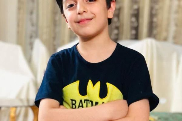 انتحار طفل في شيراز بعد توبيخه في المدرسة... والأسرة تتهم الإدارة بالضغط النفسي