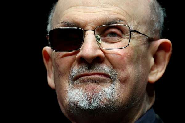 Trial of Salman Rushdie's knife-wielding attacker begins
