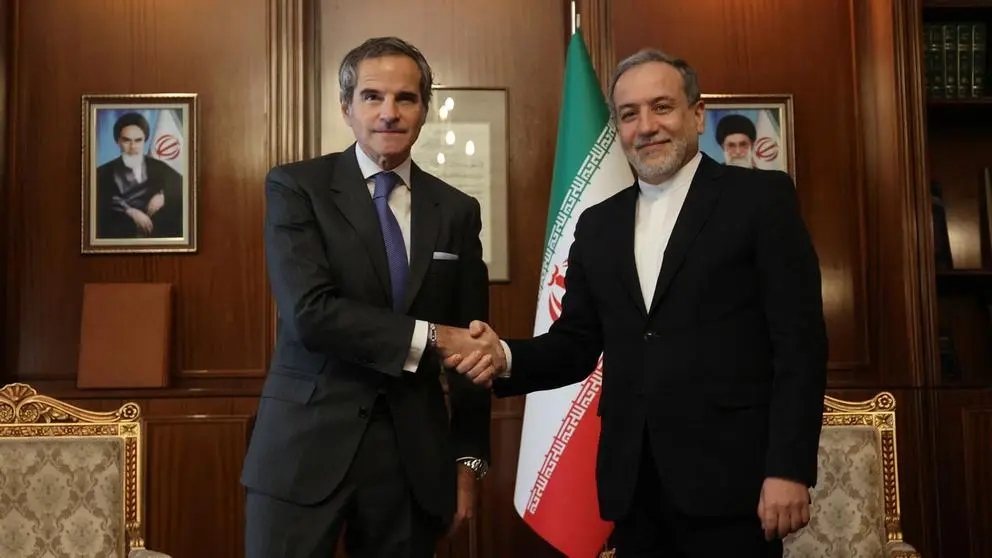 جمهوری اسلامی بر سر دوراهی مذاکره با ترامپ یا دستیابی به سلاح هسته‌ای