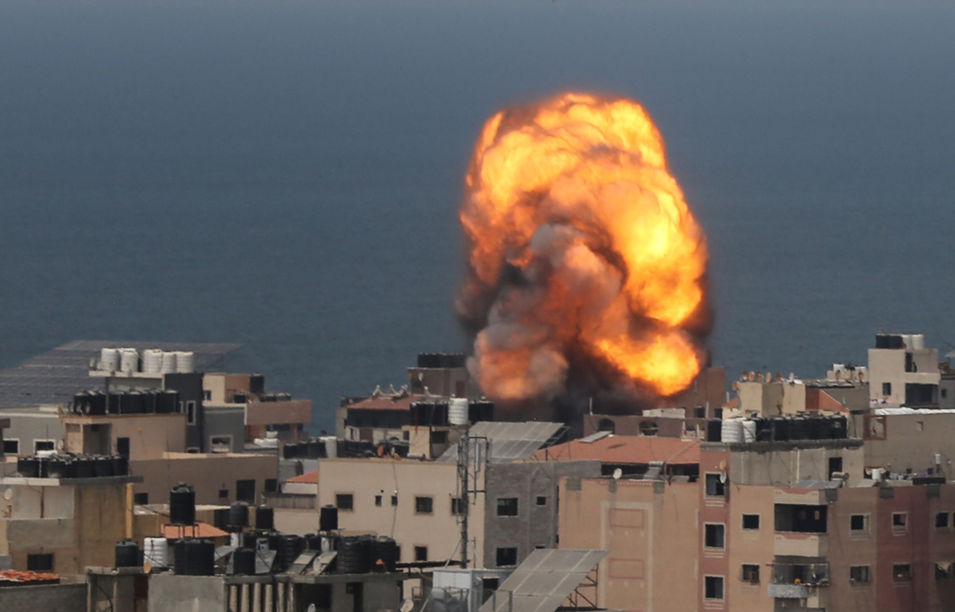 جهاد اسلامی پیشنهاد مصر برای آتش‌بس را رد کرد؛ ادامه حملات اسرائیل و پرتاب ۲۰۰ راکت از غزه