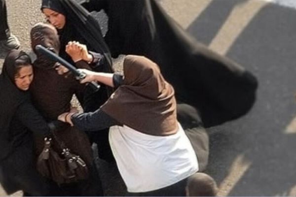 البرلمان الأوروبي يسعى لإدانة تصاعد القمع الممنهج ضد النساء في إيران