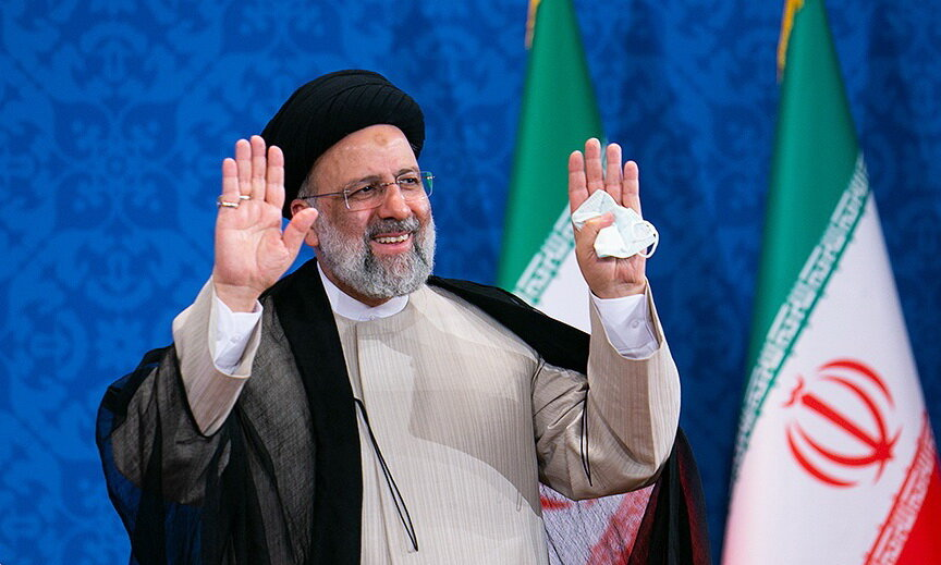 هم‌میهن: مردم اگر از عملکرد رئیسی راضی بودند چرا در انتخابات شرکت نکردند