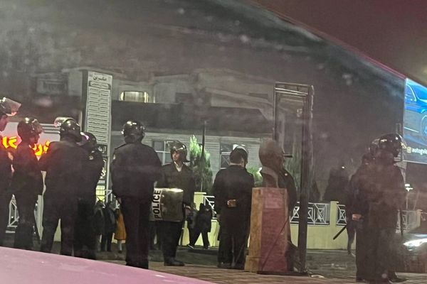 شاهدان عینی به ایران اینترنشنال: ماموران در گیلان مانع از مراجعه مجروحان به مطب میشدند