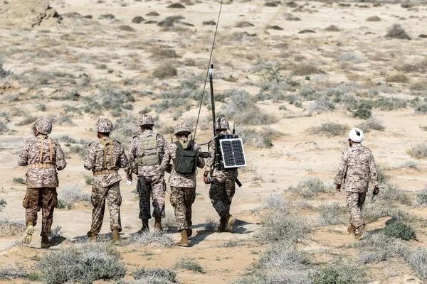 غارات جوية تستهدف مواقع تابعة لمليشيات إيرانية في منطقة البوكمال السورية مخلفة قتلى وجرحى