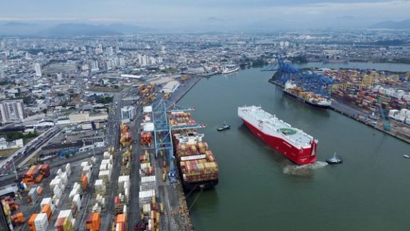 ترامپ تعرفه ۵۰ درصدی بر واردات برزیل اعمال کرد