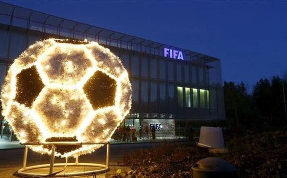 مسیح علینژاد از درخواست رسمی به فیفا برای تعلیق فدراسیون فوتبال ایران خبر داد