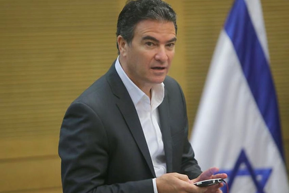 کانال ۱۳ تلویزیون اسرائیل: رییس سابق موساد اطلاعات سری را با معشوقهاش در میان میگذاشت