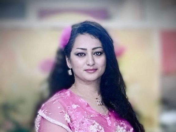 سردار پاشایی: خواهرم، لیلا پاشایی، برای اعتراف اجباری، تحت شکنجه و فشار است