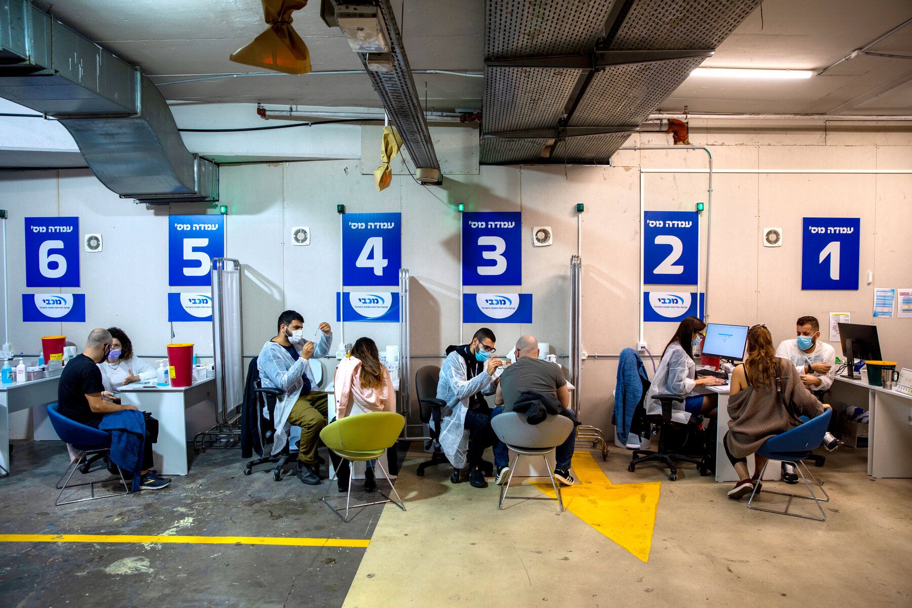 اسرائیل به افراد بالای ۶۰ سال و گروه‌های در معرض خطر دوز چهارم واکسن کرونا ارائه می‌کند