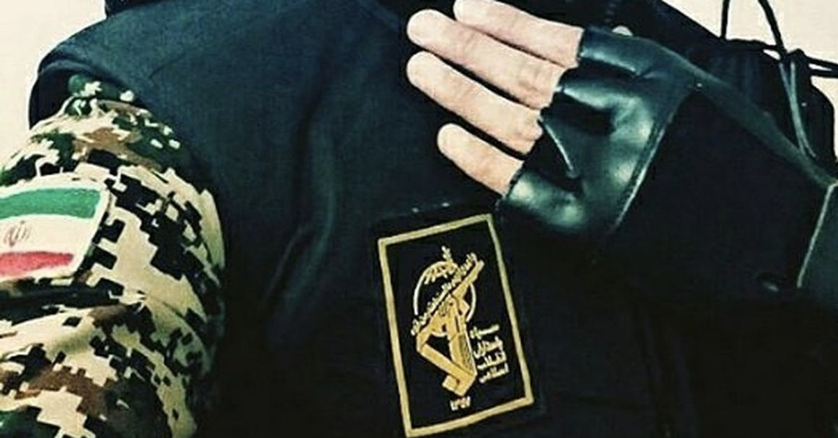 یک سایت خبری اسپانیایی زبان، گزارشی درباره فرمانده واحد ۸۴۰ نیروی قدس سپاه منتشر کرد