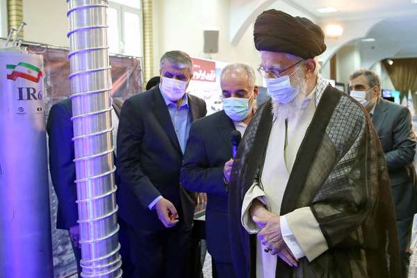 Exclusive-Pressure Not Modest Deals Will Deter Nuclear Iran, Expert Says