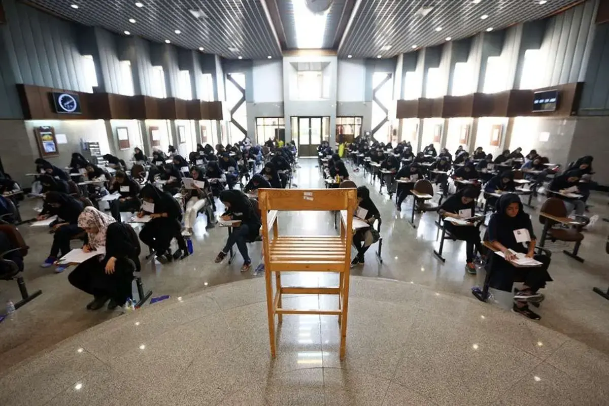 Iran loses 12,000 professors in decade-long academic exodus