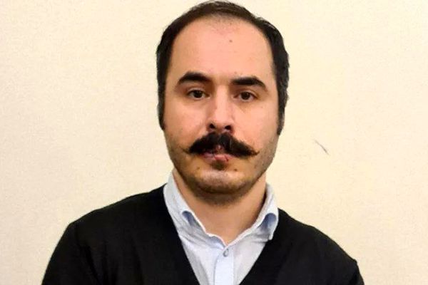 احمدرضا حائری، زندانی سیاسی: جان حسین رونقی در هجدهمین روز اعتصاب غذا در خطر است