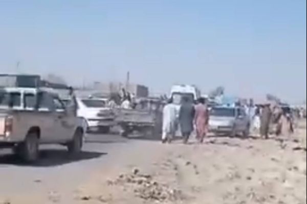 Ten Iranian border guards killed in restive southeast