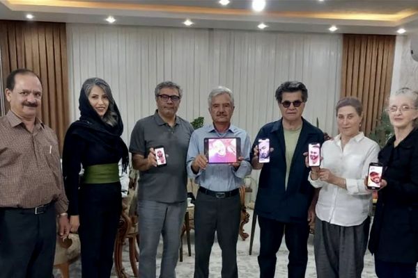 Iranian Filmmakers Visit Family Of Jailed Rapper