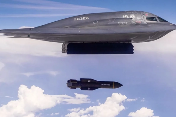 آمریکا در حال جایگزینی و انبار کردن بمبهای سنگرشکنی است که در جنگ ۱۲روزه به کار برد