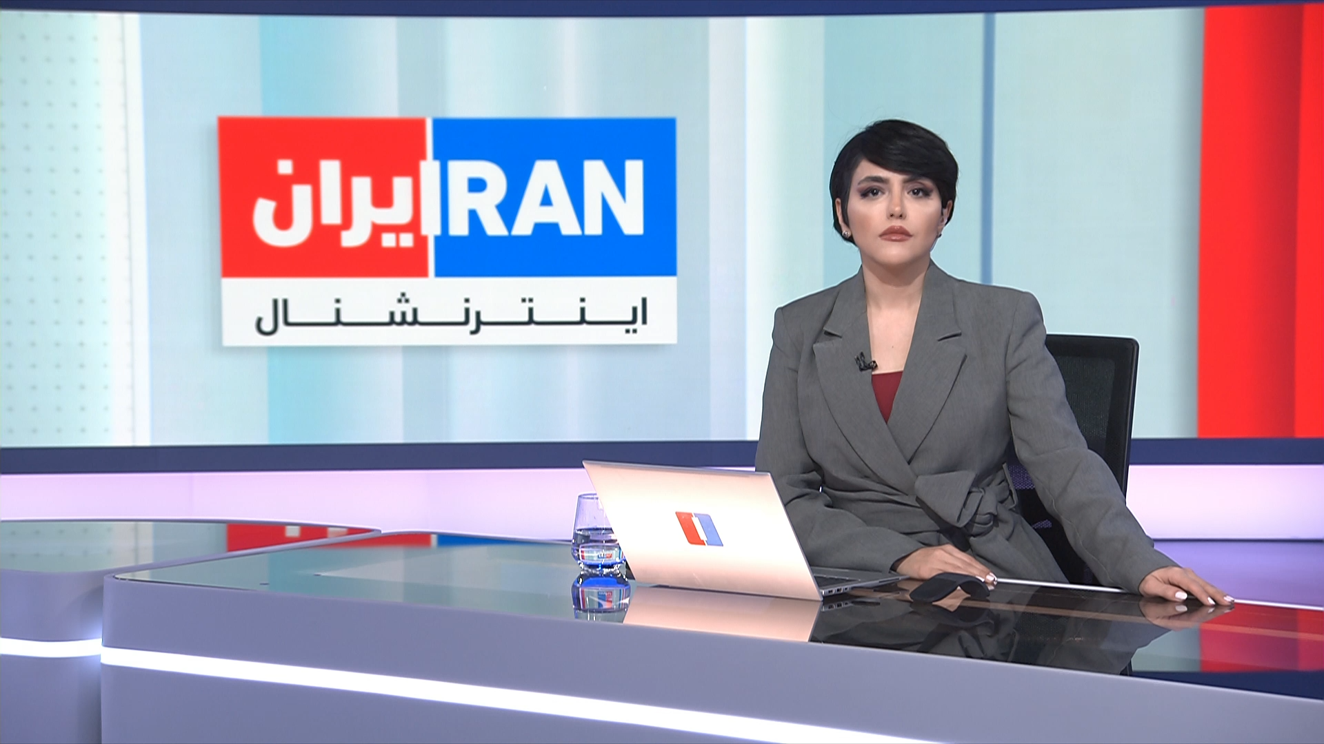 سرخط خبرهای سه‌شنبه ۲۳ دی