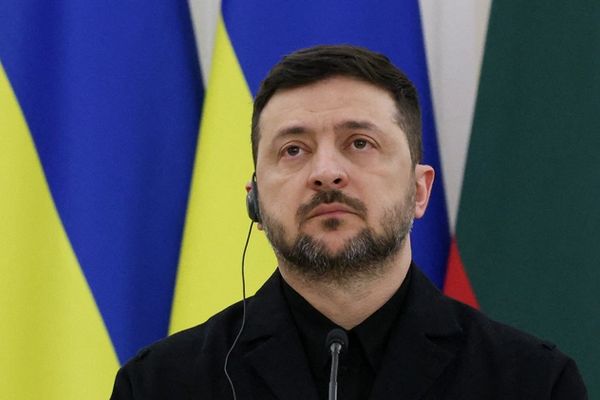 زلنسکی: تحولات میان آمریکا و ایران احتمالا زمان مذاکرات با روسیه را تغییر میدهد