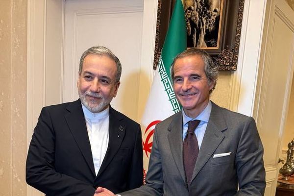 عباس عراقچی با مدیر کل آژانس بینالمللی انرژی اتمی دیدار کرد