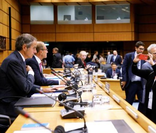 مجلس محافظي الوكالة الذرية يواصل بحث برنامج إيران النووي وانتهاك التزاماتها 