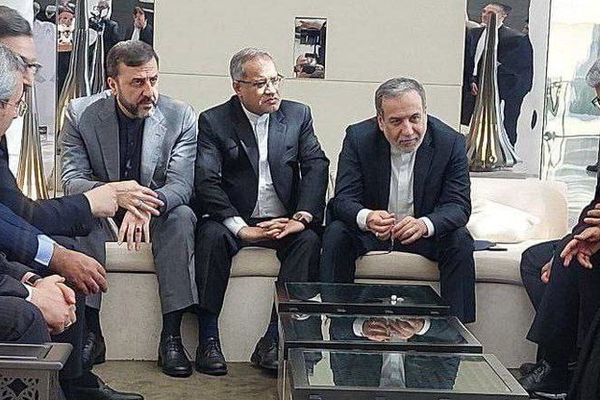 رسانه وابسته به سپاه: جمهوری اسلامی پاسخ پیشنهادهای آمریکا را داده و منتظر جواب است