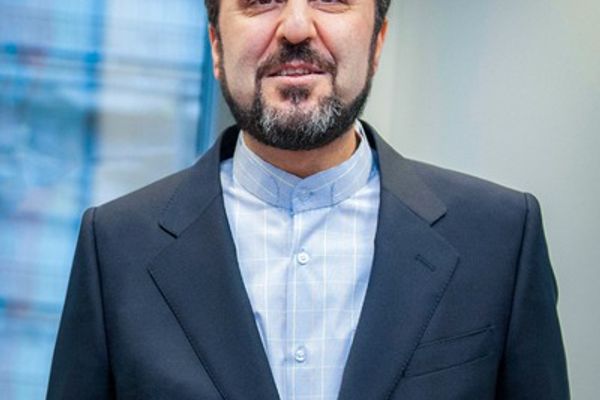 طهران: تفعيل "آلية الزناد" ليس له أساس قانوني والعقوبات لن تعود فوراً