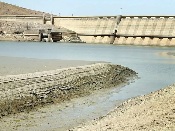 سد "كرج" على وشك النفاد.. طهران تواجه خطر العطش خلال أسبوعين فقط