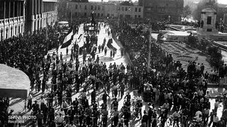 Iran's Regime Plans To 'De-Nationalize' The Oil Industry