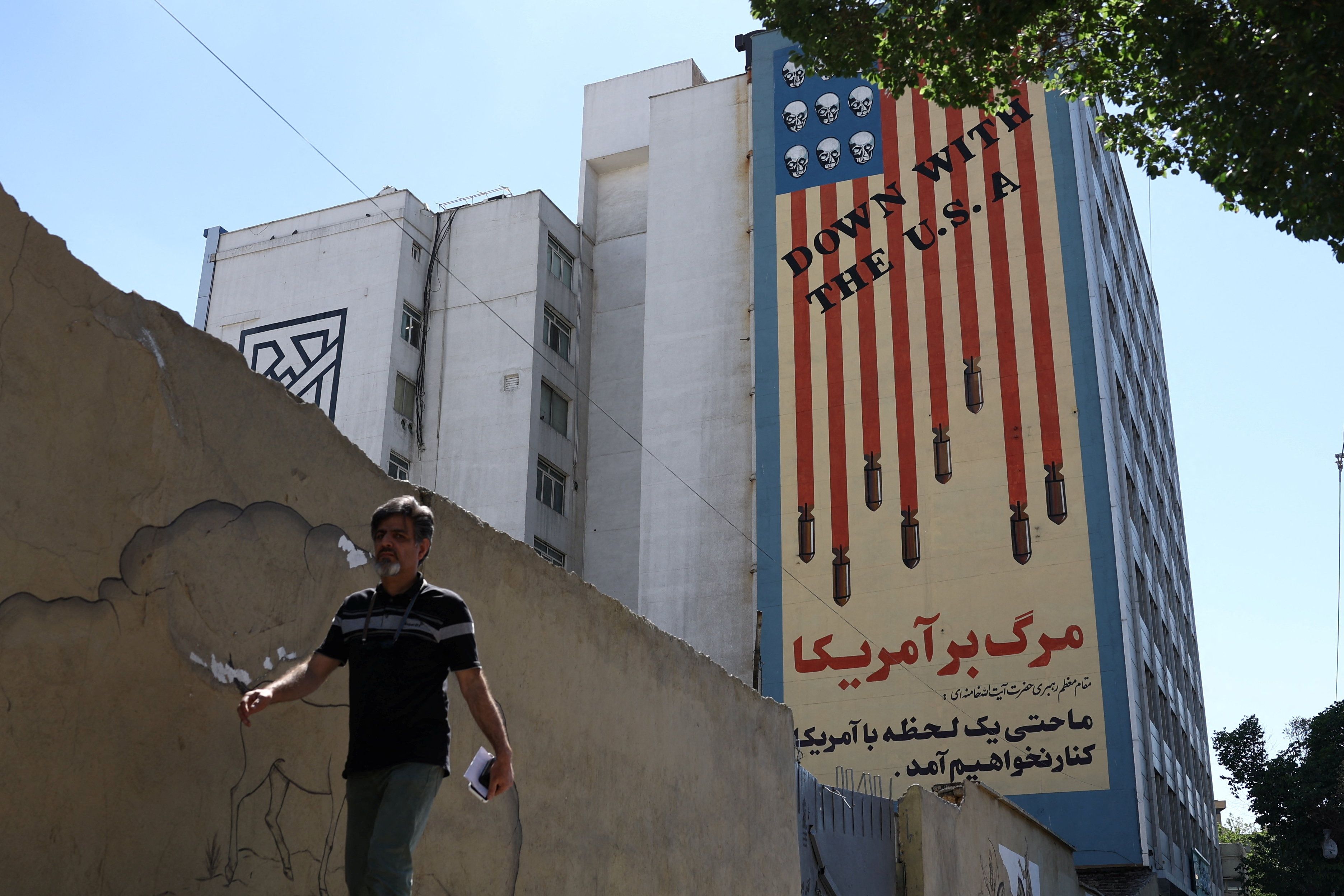 اکسیوس: آمریکا پیشنهاد تازه ایران برای پایان جنگ را کافی نمی‌داند