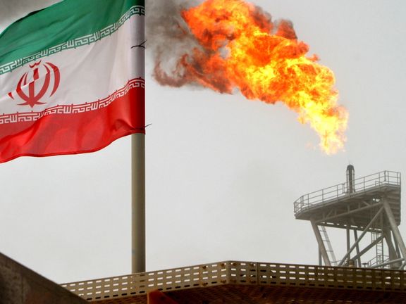 عضو اتاق بازرگانی تهران: ایران در تهاتر کالا با نفت با دست پایین هم امتیاز هم تخفیف میدهد