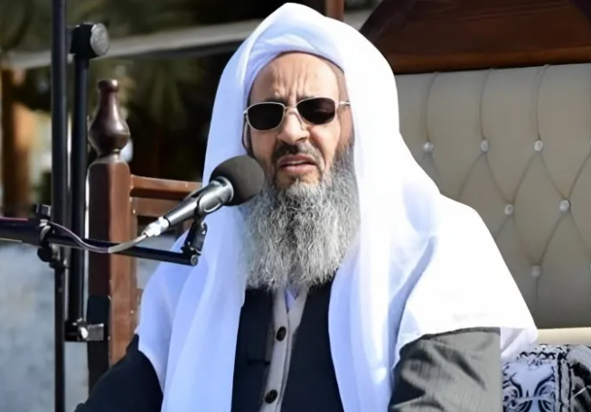 أمام أهل السنة في زاهدان إيران:المجازر المرتكبة خلّفت شرخًا عميقًا بين الشعب والنظام