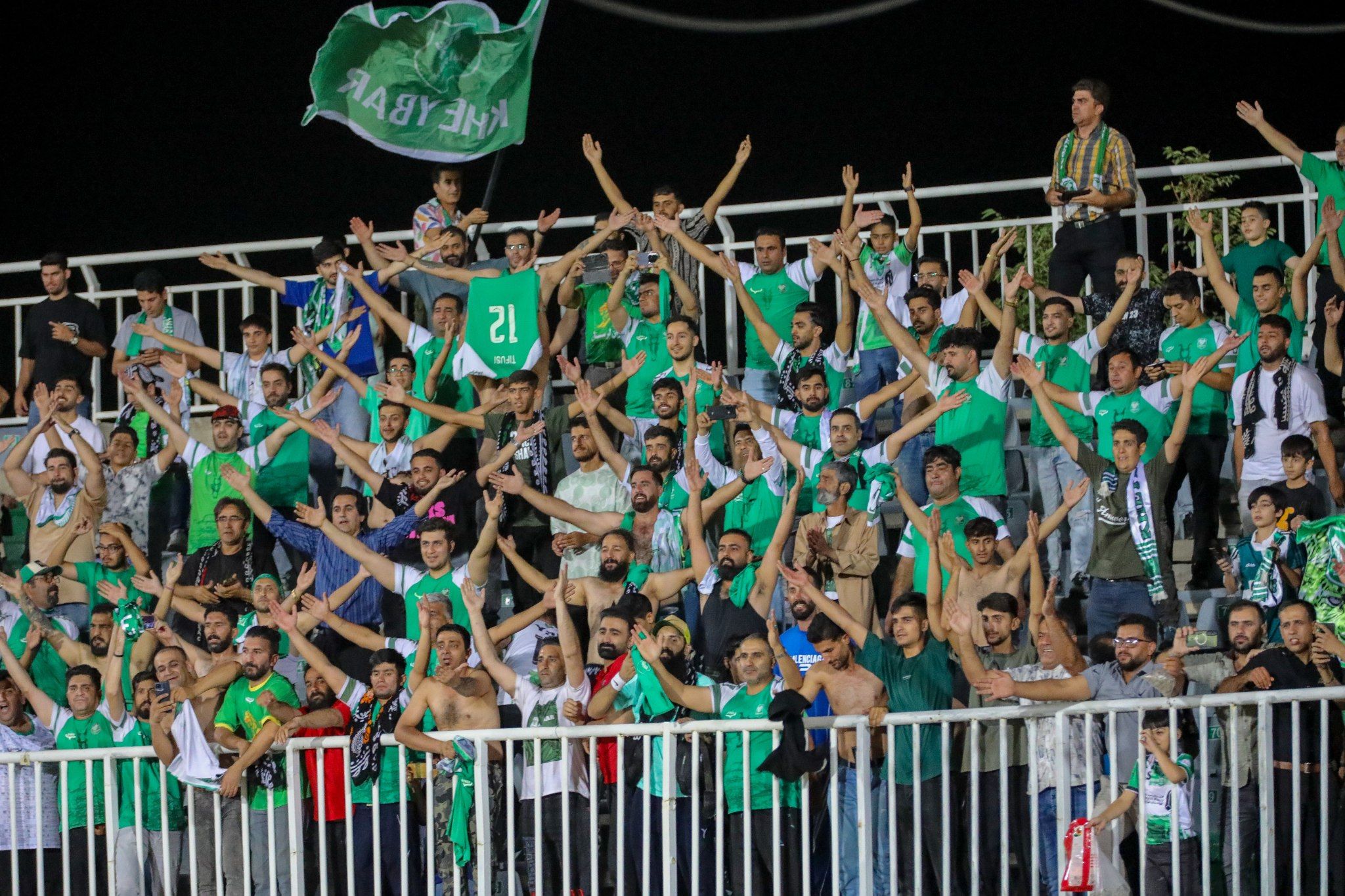 صدرنشینی شگفت‌انگیز خیبر خرم‌آباد در لیگ برتر فوتبال ایران