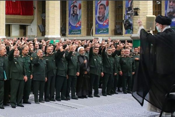 لمواجهة إسرائيل.. البرلمان الإيراني يُقر مبدئيًا مشروع قانون زيادة ميزانية القوات المسلحة