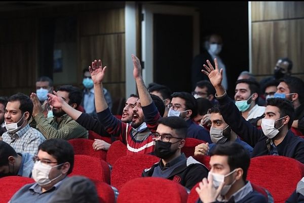 Student Leader Harshly Attacks Raisi Attending A University Event