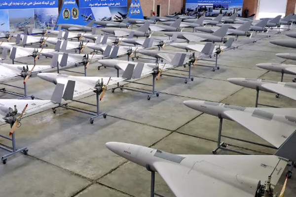 الرئيس الأوكراني: روسيا زوّدت إيران بطائرات "شاهد" المطوّرة لمهاجمة قواعد أميركية